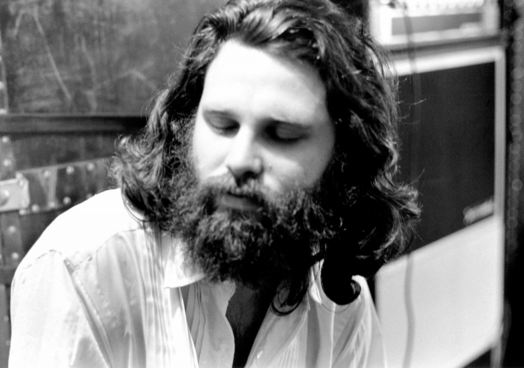 Jim Morrison fase barba junkie