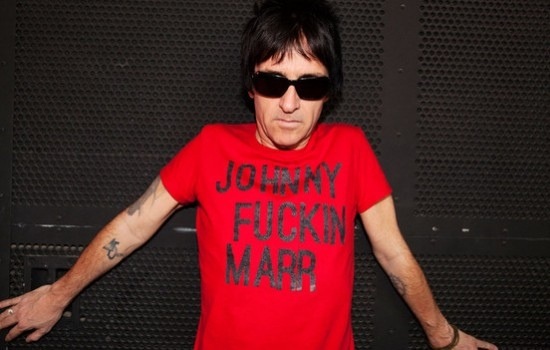 Johnny Marr em Easy Money