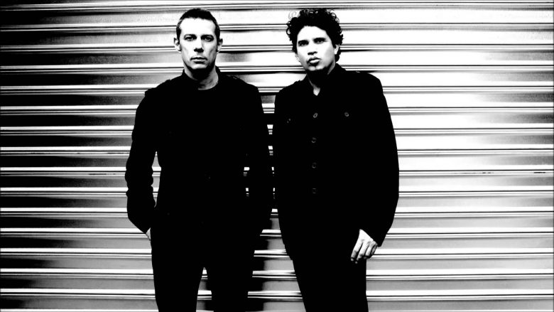 Thievery Corporation lança novo trabalho gravado 100% na Jamaica