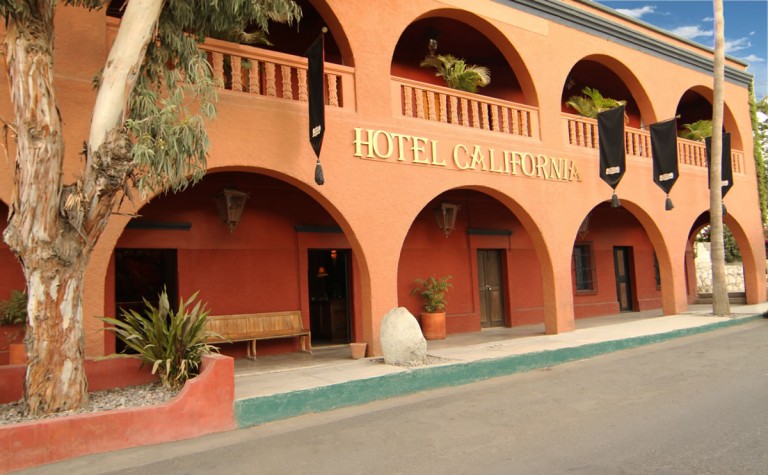 Histórias e Mitos que envolvem o clássico Hotel California